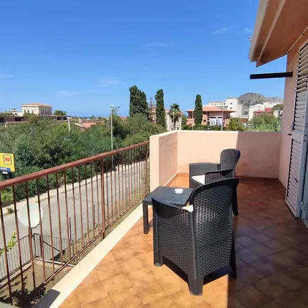 Casa Delle Camelie Apartment *