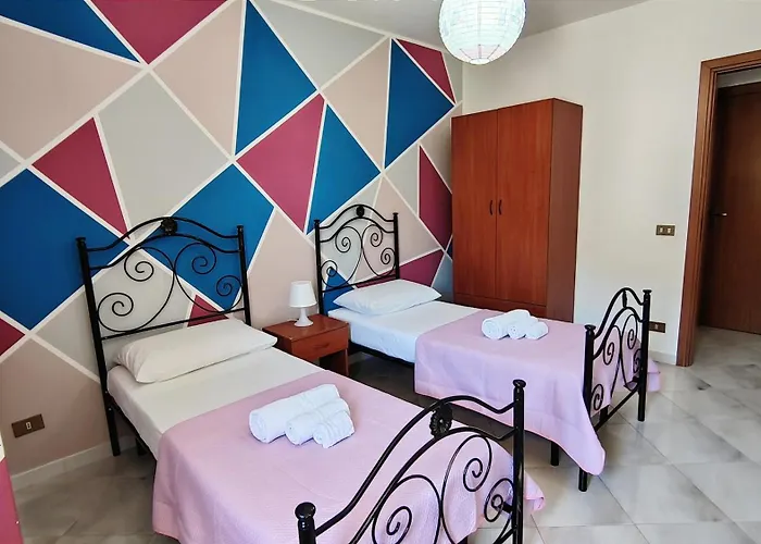 Casa Delle Camelie *