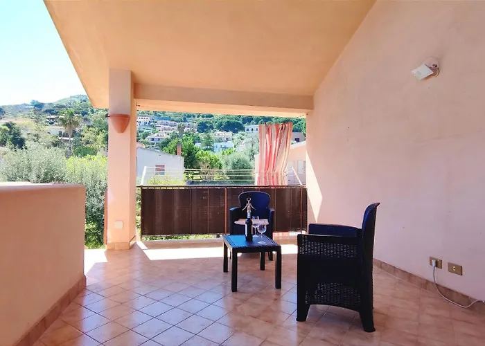 Casa Delle Camelie *